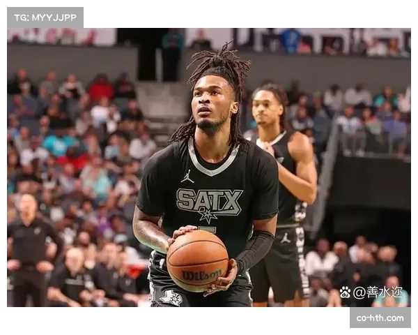 马刺新秀斯蒂芬卡斯尔季前赛表现出色 教练组高度评价并拟将其培养为核心